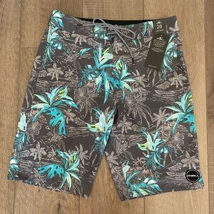 O'Neill Gray and Blue Board Shorts with Tropical Design
Men’s Size 28